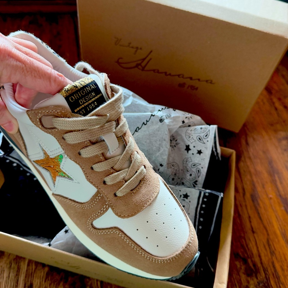 Vintage Havanna Tennis Shoes